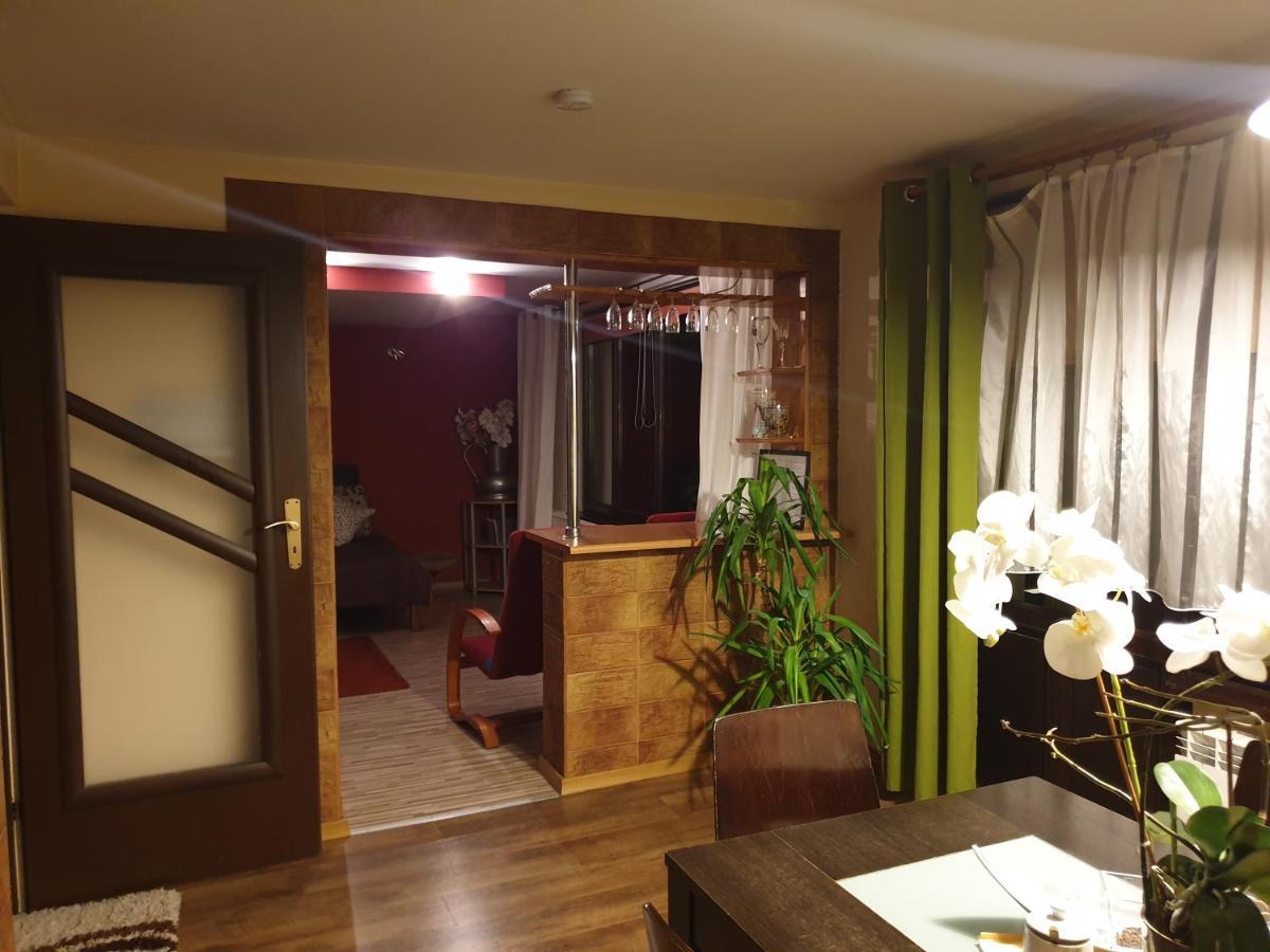 Sloneczne Apartamenty Krościenko Exterior foto